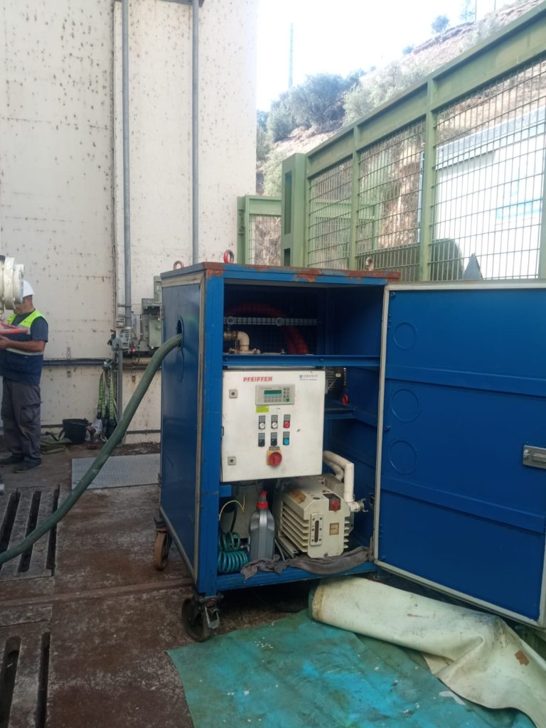 Regeneração de 11 T de óleo